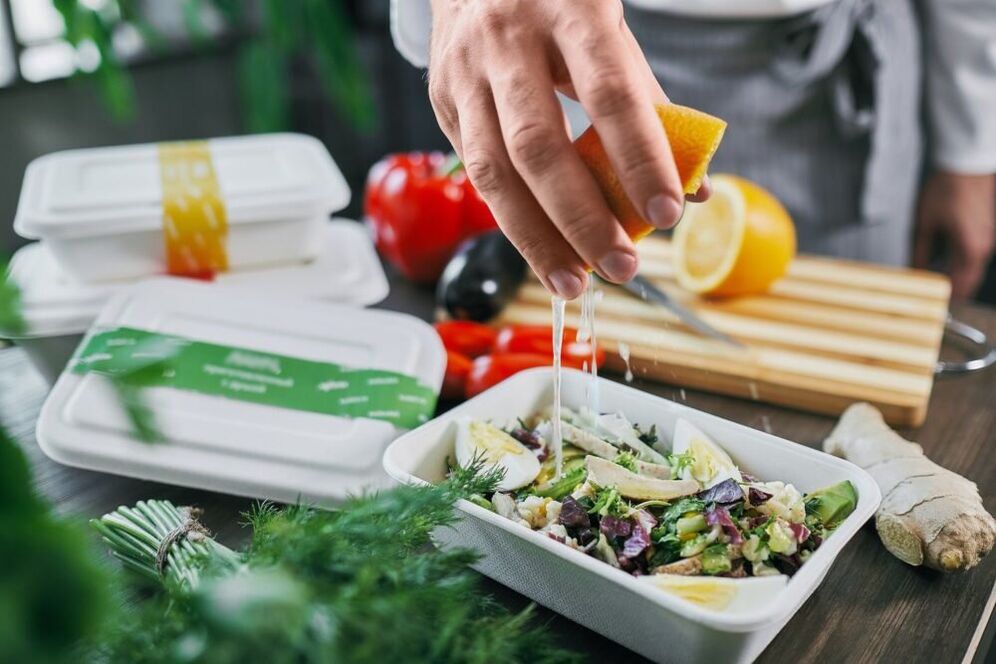 Una nutrición adecuada es la clave para la salud y la potencia de los hombres.